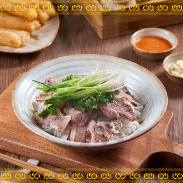Phở Tái Nạm Gầu Gân